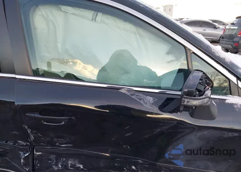 2018 Subaru Outback 2.5I Limited z USA, uszkodzony, nr VIN 4S4BSANC3J3340024